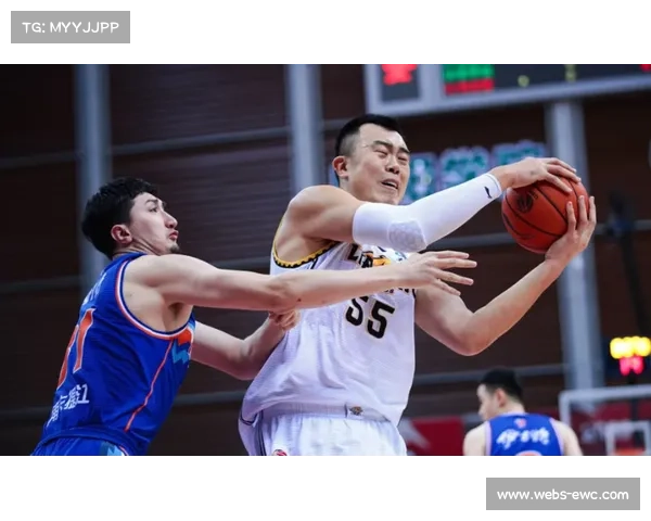 莱比锡罗慕洛右膝发炎缺阵，锋线轮换捉襟见肘